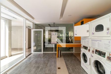 Apartamento para alugar com 25m², 1 quarto e 1 vagaÁrea comum - Lavanderia