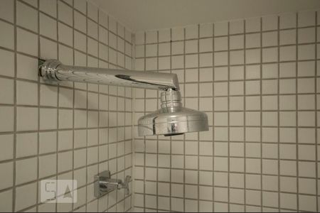 Apartamento para alugar com 46m², 1 quarto e 1 vagaDetalhe Banheiro