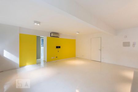 Sala de apartamento para alugar com 2 quartos, 85m² em Vila Olímpia, São Paulo