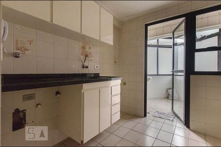 Apartamento à venda com 106m², 3 quartos e 2 vagasCozinha