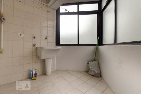 Apartamento à venda com 106m², 3 quartos e 2 vagasÁrea de serviço