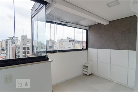 Apartamento para alugar com 81m², 1 quarto e 1 vagaSuíte