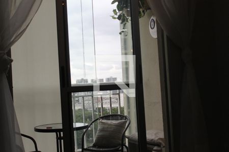 Sacada de apartamento à venda com 2 quartos, 64m² em Água Branca, São Paulo