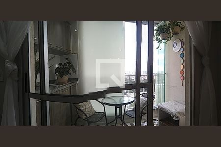 Sacada de apartamento à venda com 2 quartos, 64m² em Água Branca, São Paulo