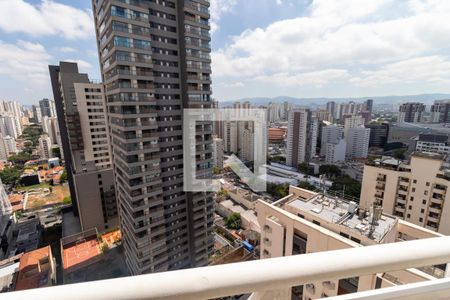 Sacada da Sala de apartamento à venda com 1 quarto, 56m² em Perdizes, São Paulo