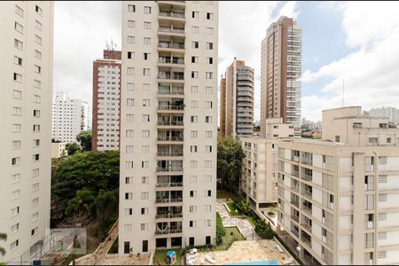 Vista de apartamento para alugar com 2 quartos, 70m² em Vila Madalena, São Paulo