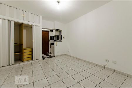 Sala/Quarto de kitnet/studio à venda com 1 quarto, 30m² em Centro, São Paulo