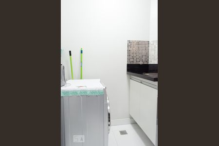 Área de serviço de apartamento à venda com 1 quarto, 62m² em Centro, Campinas