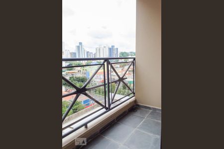 Sacada de apartamento para alugar com 1 quarto, 68m² em Cambuí, Campinas