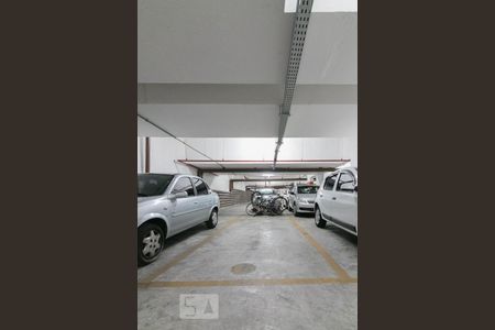 Apartamento para alugar com 61m², 2 quartos e 1 vaga Apartamento para alugar com 61m², 2 quartos e 1 vagaGaragem