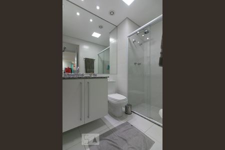 Banheiro da Suíte de apartamento para alugar com 2 quartos, 61m² em Boa Vista, São Caetano do Sul