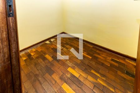 Apartamento para alugar com 134m², 3 quartos e 2 vagas Apartamento para alugar com 134m², 3 quartos e 2 vagasQuarto de Serviço