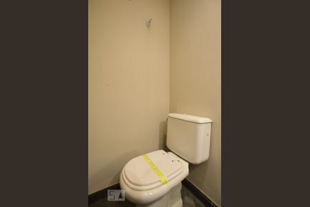 Apartamento para alugar com 280m², 4 quartos e 3 vagas Apartamento para alugar com 280m², 4 quartos e 3 vagas2o. Andar - Lavabo