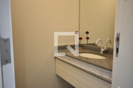 Lavabo de apartamento para alugar com 4 quartos, 280m² em Vila Clementino, São Paulo