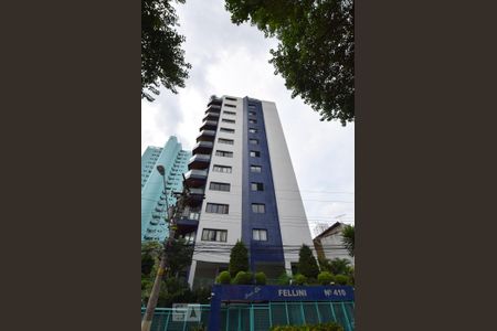 Apartamento para alugar com 280m², 4 quartos e 3 vagas Apartamento para alugar com 280m², 4 quartos e 3 vagasFachada