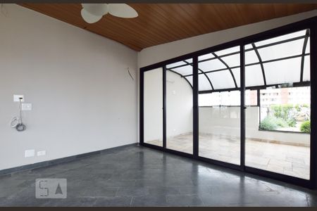 Apartamento para alugar com 280m², 4 quartos e 3 vagas Apartamento para alugar com 280m², 4 quartos e 3 vagas2o. Andar - Sala