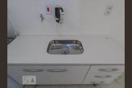 Apartamento para alugar com 40m², 1 quarto e sem vaga