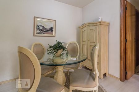 Sala de apartamento à venda com 2 quartos, 70m² em Jardim Paulista, São Paulo