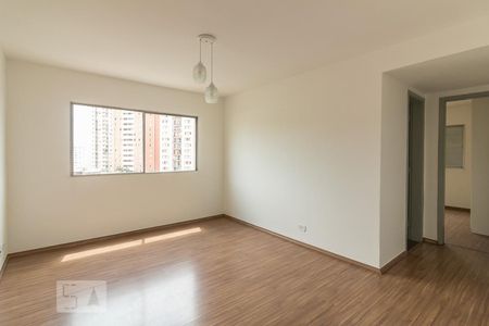 Sala de apartamento para alugar com 1 quarto, 45m² em Aclimação, São Paulo
