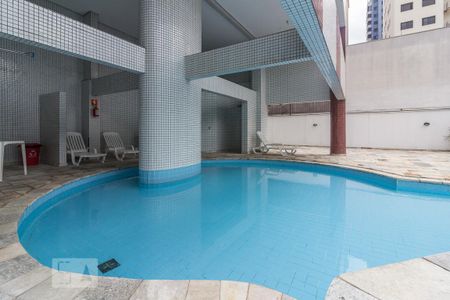 Apartamento à venda com 120m², 3 quartos e 2 vagas Apartamento à venda com 120m², 3 quartos e 2 vagasPiscina