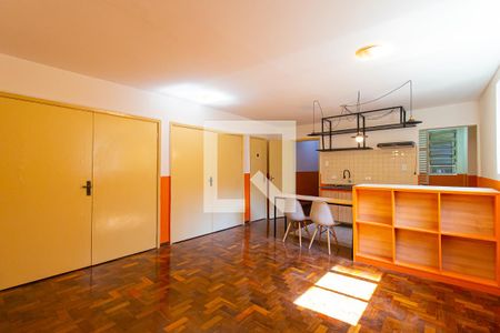 Sala de apartamento à venda com 2 quartos, 77m² em Bela Vista, São Paulo