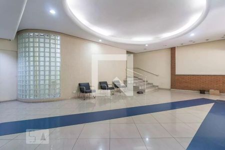 Apartamento para alugar com 77m², 2 quartos e sem vagaÁrea comum