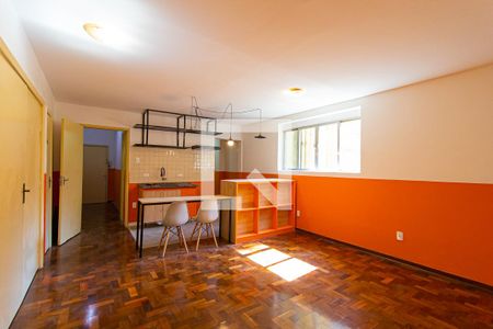 Sala de apartamento à venda com 2 quartos, 77m² em Bela Vista, São Paulo