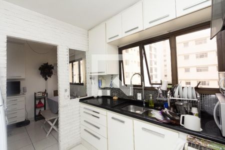 Apartamento à venda com 200m², 4 quartos e 3 vagasCozinha