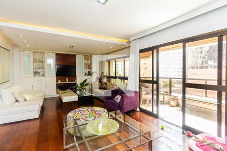Sala de apartamento à venda com 4 quartos, 200m² em Itaim Bibi, São Paulo