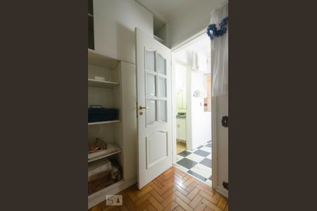 Apartamento para alugar com 130m², 3 quartos e 2 vagasQuarto de serviço