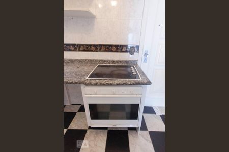 Apartamento para alugar com 130m², 3 quartos e 2 vagasCozinha