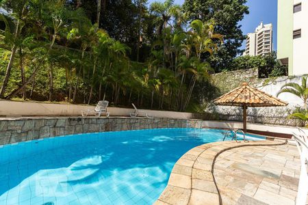 Apartamento para alugar com 40m², 1 quarto e 1 vagaPiscina