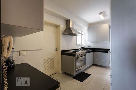 Apartamento à venda com 130m², 3 quartos e 3 vagasCozinha
