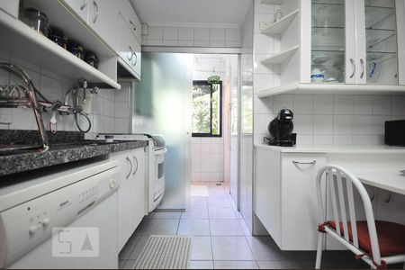 Apartamento à venda com 96m², 2 quartos e 2 vagascozinha