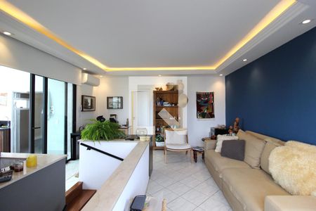 Apartamento à venda com 165m², 2 quartos e 2 vagasCobertura