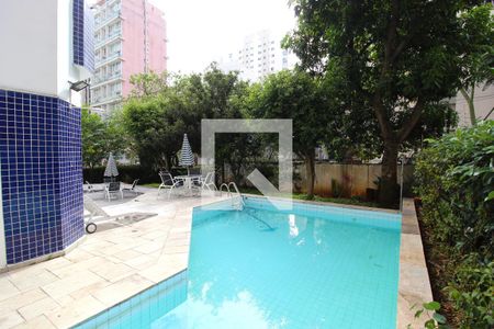 Apartamento à venda com 165m², 2 quartos e 2 vagasÁrea Comum - Piscina