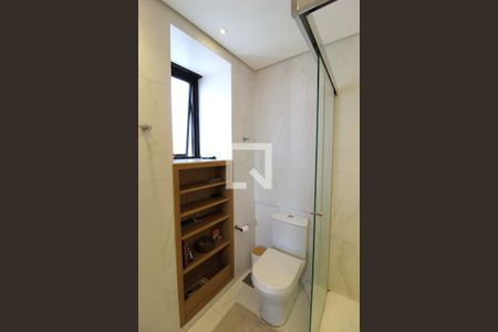 Apartamento à venda com 165m², 2 quartos e 2 vagasBanheiro da Suíte 2