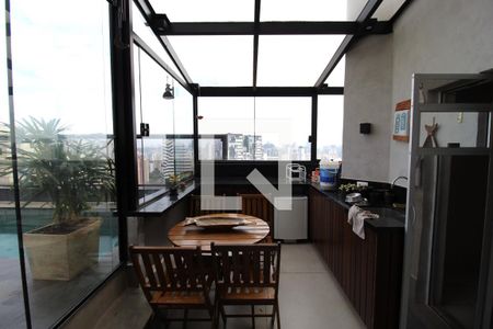 Apartamento à venda com 165m², 2 quartos e 2 vagasTerraço