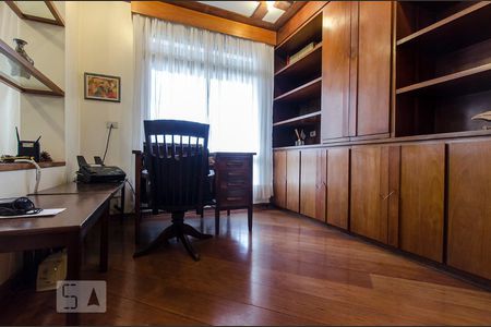 Sala de apartamento à venda com 4 quartos, 369m² em Vila Suzana, São Paulo