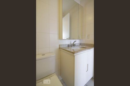 Apartamento à venda com 72m², 2 quartos e 2 vagas Apartamento à venda com 72m², 2 quartos e 2 vagasBanheiro