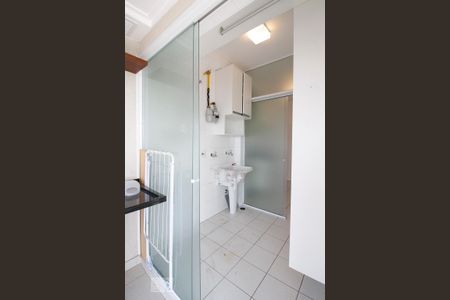 Apartamento à venda com 72m², 2 quartos e 2 vagas Apartamento à venda com 72m², 2 quartos e 2 vagasÁrea de Serviço