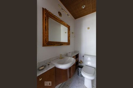 Apartamento à venda com 110m², 2 quartos e 2 vagasLavabo