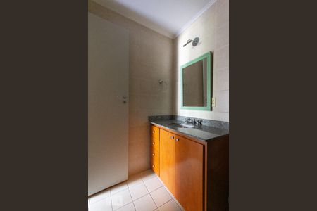 Apartamento à venda com 110m², 2 quartos e 2 vagasBanheiro da Suíte 1