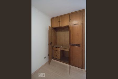 Apartamento à venda com 68m², 2 quartos e 1 vagaDetalhe Quarto