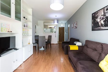 Apartamento à venda com 65m², 2 quartos e 1 vaga Apartamento à venda com 65m², 2 quartos e 1 vagaSala