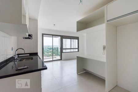 Entrada social - cozinha de apartamento à venda com 1 quarto, 32m² em Vila Madalena, São Paulo