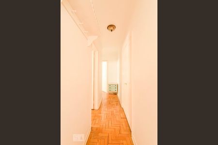 Corredor de apartamento para alugar com 2 quartos, 78m² em Cerqueira César, São Paulo