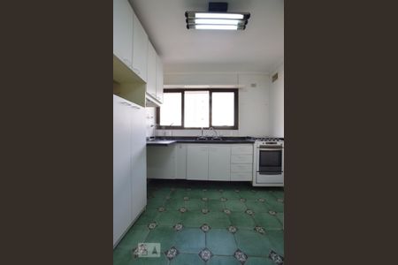 Apartamento à venda com 206m², 4 quartos e 3 vagasCozinha