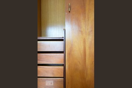 Apartamento à venda com 206m², 4 quartos e 3 vagasQuarto 3 - Suíte (Armários)