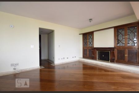 Apartamento à venda com 206m², 4 quartos e 3 vagasSala